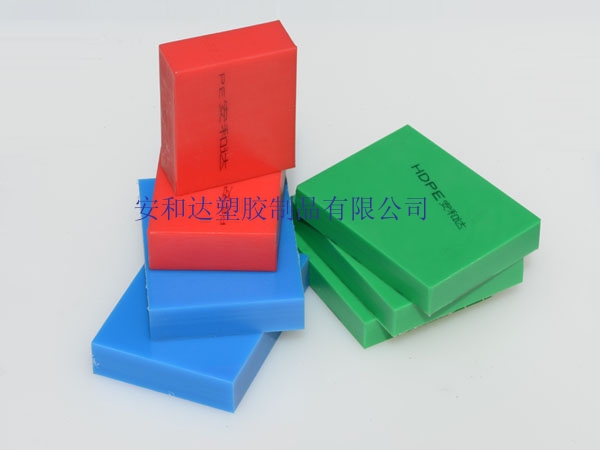 PE板為什么需要做多點(diǎn)錨固？